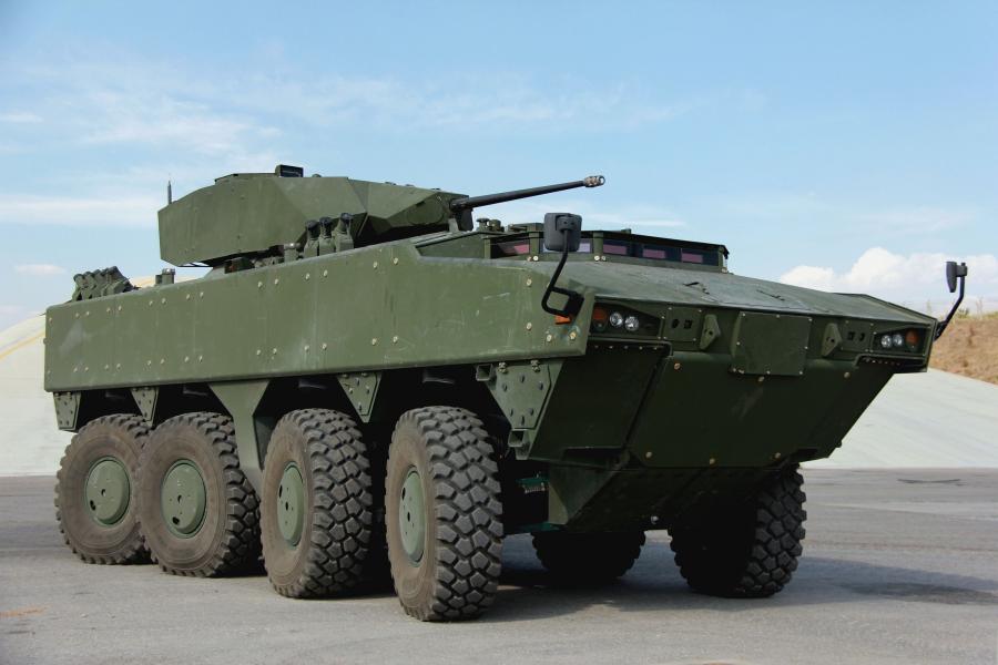  FNSS Pars 8x8x8 2006 года  (фото 4 из 12)